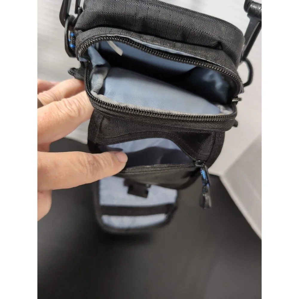 SAMSONITE CAMERA BAG PADDED CROSSBODY / CASE WITH COMPARTMENTS  BLACK EUC